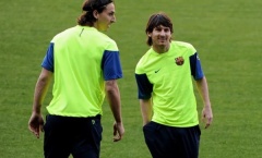 Đội hình trong mơ của Ibrahimovic: Hai số 10 huyền thoại Barca góp mặt