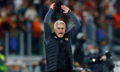 Mourinho phục thù thành công, đưa Roma tiến vào bán kết