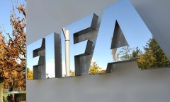 FIFA được yêu cầu can thiệp vào bóng đá Indonesia