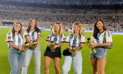 Dàn WAGs Argentina phỏng lại màn ăn mừng của Martinez 