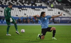 Sao Man Utd tỏa sáng, Uruguay đánh chiếm ngôi nhì bảng 