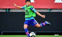 'Messi Nhật Bản' sẽ đối đầu với 'tài năng' Phan Thanh Hậu
