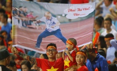 CĐV Việt Nam: Hai mảng sáng - tối trên khán đài