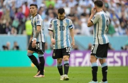 Trận thua cay đắng, nhưng cần thiết cho Messi và các đồng đội