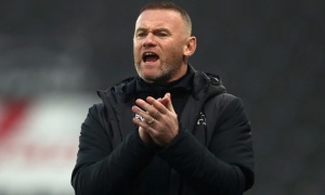 Rooney khuyên Ten Hag dùng phương pháp của Mourinho trước Man City