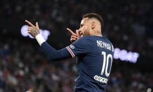 Neymar đòi 200 triệu euro mới rời PSG