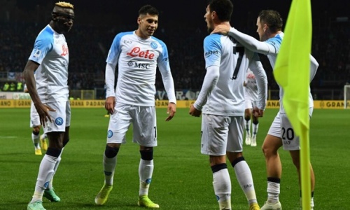 Napoli trượt chân, Sacchi nhận định cơ hội bảo vệ ngôi vương của Milan|bóng đá aff suzuki cup