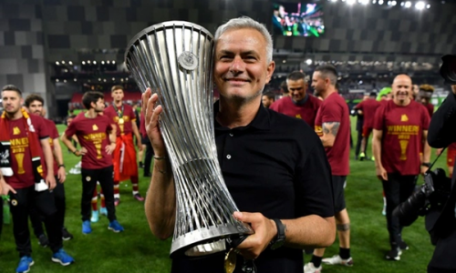 Mourinho biến Roma thành đội bóng đáng gờm | Bóng Đá
