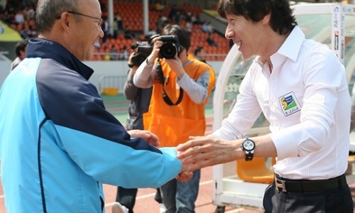 Vì sao HLV Park và Shin Tae-yong từ thầy trò thành đối thủ?|vòng loại aff cup 2021