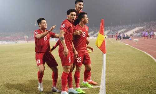 Việt Nam khiến báo chí Thái Lan ngả mũ|ck aff cup 2020