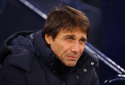 HLV Conte: 'Với hai cầu thủ, Chelsea lẽ ra đã thống trị nước Anh'