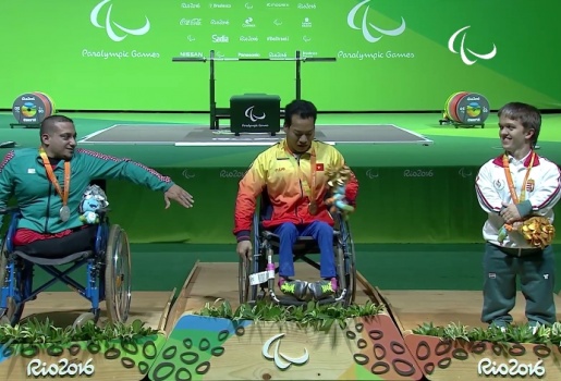 Phần thi giúp lực sỹ Lê Văn Công giành HCV Paralympic 2016 cho Việt Nam