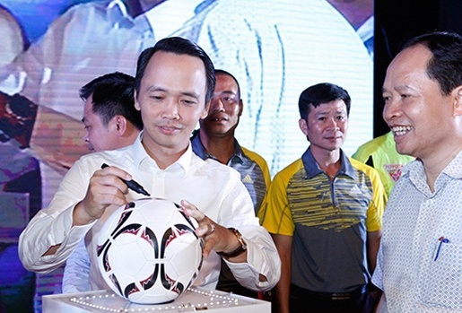Ông bầu CLB Thanh Hóa nói lại việc BTC V-League phân biệt đối xử