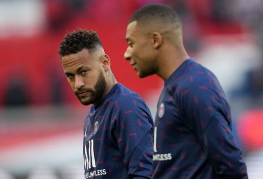 Mbappe và Neymar khiến phòng thay đồ PSG rối loạn