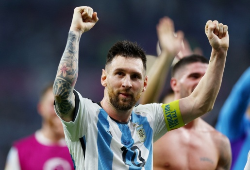 Messi lần đầu ghi bàn ở vòng knock-out World Cup
