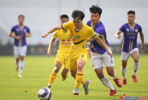 Bán kết cúp Quốc gia: Hà Nội FC treo thưởng 9 tỷ cho 'cú ăn hai'