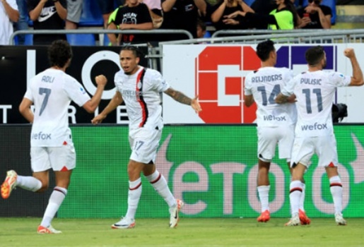 Milan thắng tưng bừng; Ngôi đầu Inter lung lay