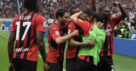 Hạ đẹp Atalanta, AC Milan chạm một tay vào Scudetto | Bóng Đá
