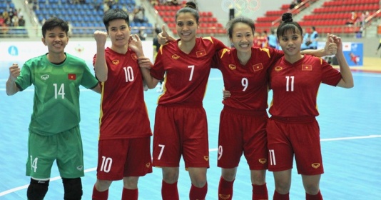 Futsal nữ Việt Nam thua Thái Lan trong trận tranh HCV SEA Games 31 | Bóng Đá