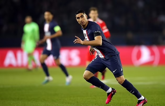 Achraf Hakimi is included in PSG squad for crunch Champions League clash with Bayern Munich - Bóng Đá