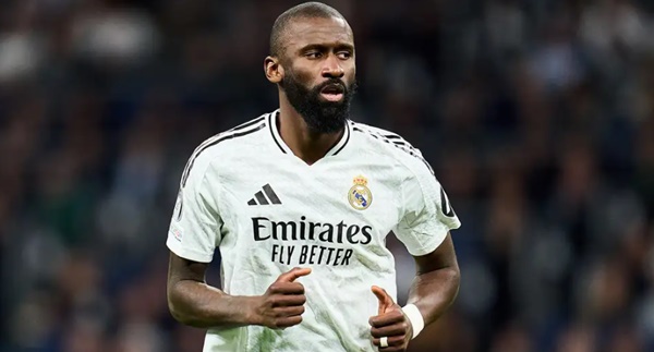 Gundogan: Rudiger đã đi quá giới hạn
