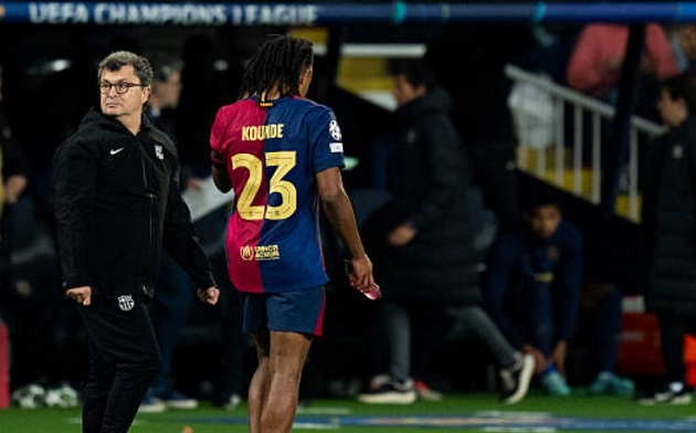 Kounde chấn thương gân kheo, nguy cơ lỡ trận lượt về tại Giuseppe Meazza