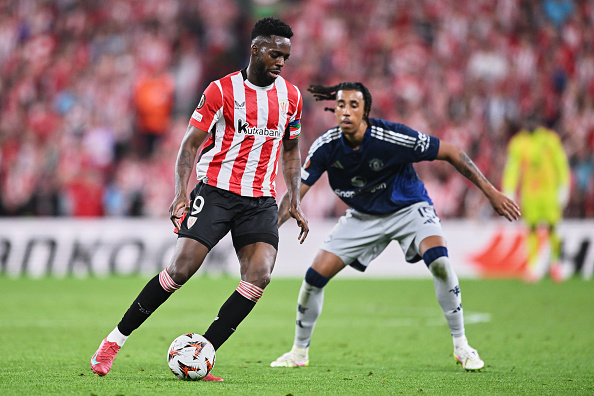 Inaki Williams chỉ trích trọng tài, gửi cảnh báo đến Man Utd