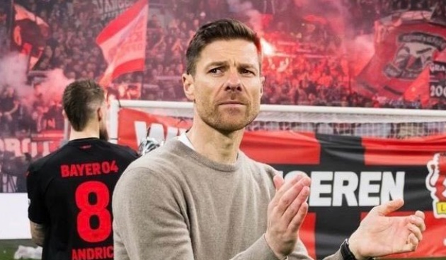 Alonso nói về tương lai khi được Real liên hệ