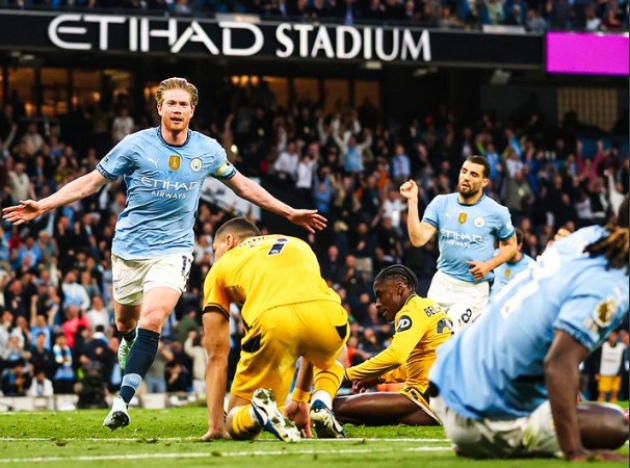 De Bruyne lập cột mốc khủng, chỉ đứng sau Messi dưới thời Pep