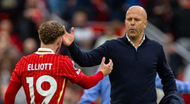 Liverpool thử nghiệm đội hình trong trận đấu với Chelsea