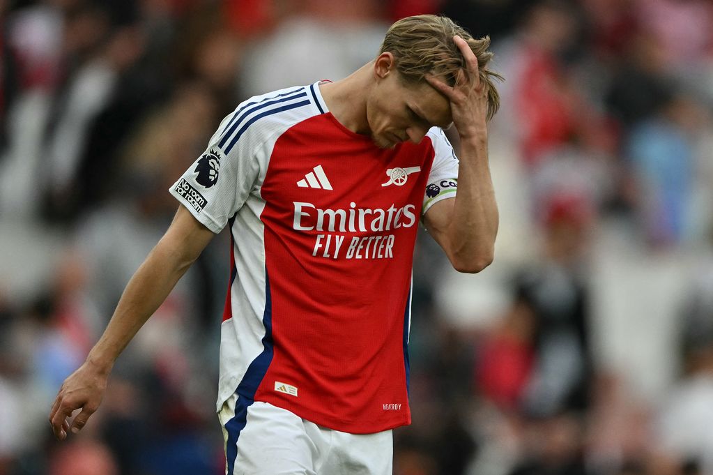 Martin Odegaard chỉ trích đồng đội Arsenal sau trận thua sốc Bournemouth