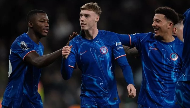 Chelsea thay đổi 7 vị trí trong đội hình đấu Liverpool?