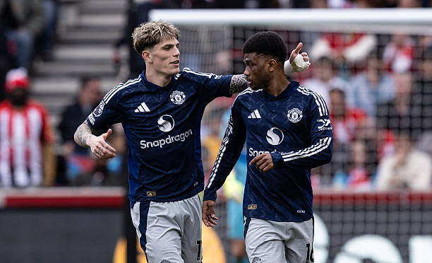 Chấm điểm MU 3-4 Brentford: Garnacho và Diallo cứu vớt thể diện
