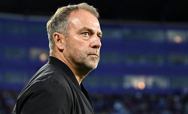 Barcelona chờ những con tính của Hansi Flick