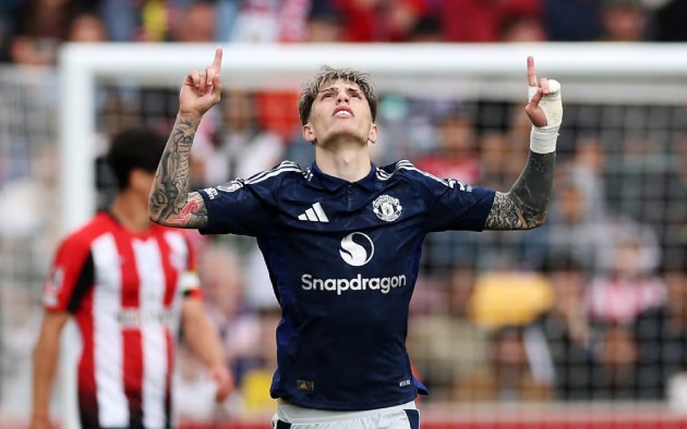 Hai điểm sáng mang lại hy vọng cho Man Utd sau thất bại trước Brentford