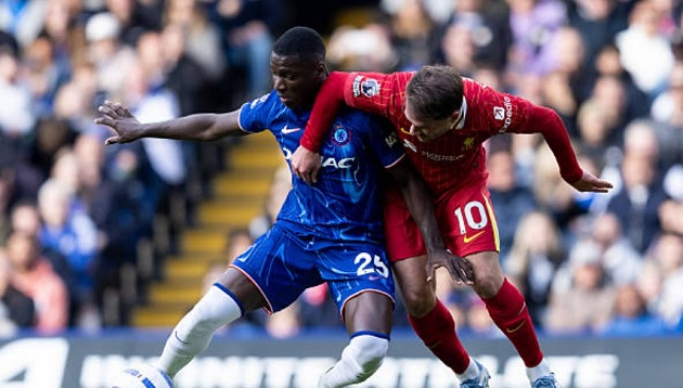 Moises Caicedo: Cỗ máy thầm lặng giúp Chelsea đánh bại Liverpool