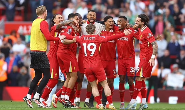 Roy Keane kêu gọi Liverpool tăng cường ba vị trí trong kỳ chuyển nhượng hè