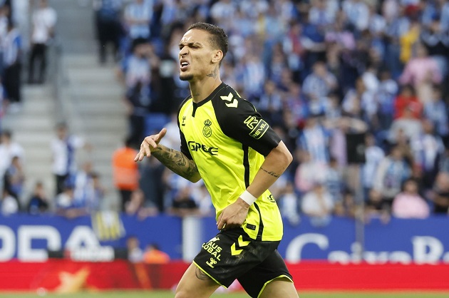 Antony lên tiếng đúng lúc: 4 cú sút trúng đích, 1 siêu phẩm giúp Betis hạ gục Espanyol