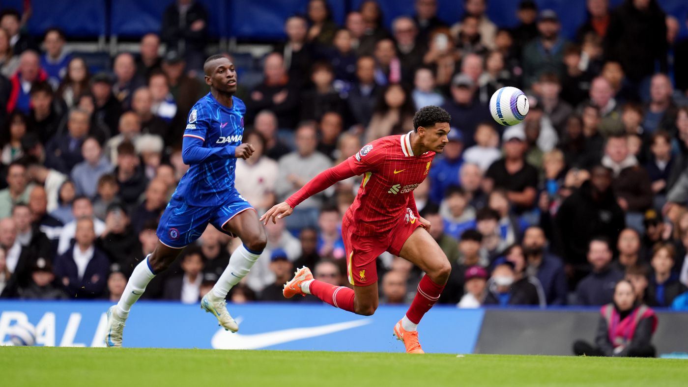 Người hâm mộ Liverpool chê bai cầu thủ "không đủ đẳng cấp" sau thất bại trước Chelsea