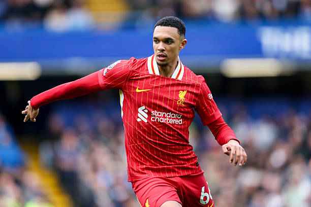 Real Madrid và kế hoạch "mở khóa" Alexander-Arnold