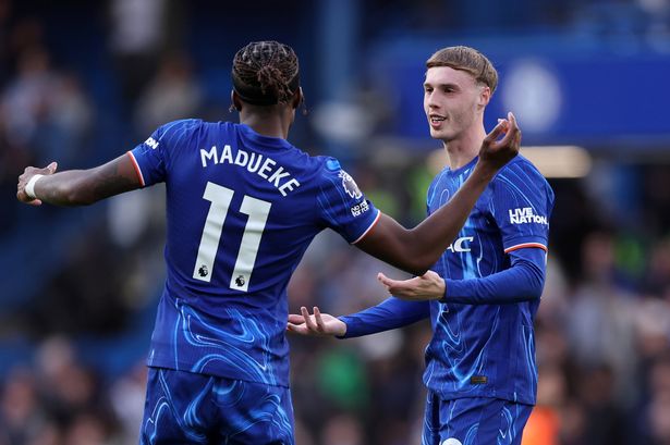 Chelsea thắng Liverpool, CĐV phấn khích với tài lẻ của Madueke