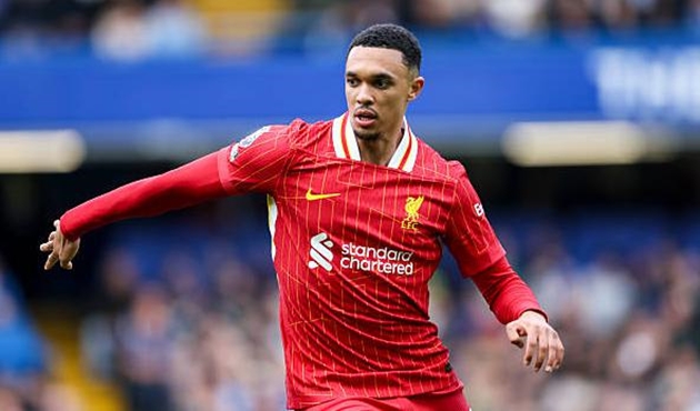 Rời Liverpool, Alexander-Arnold đối mặt với sự cô đơn tại Real
