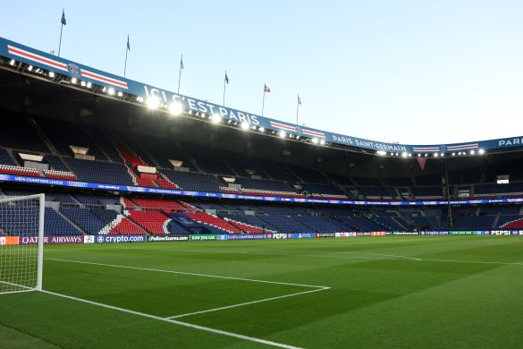 Vé rẻ nhất 500 euro, PSG biến trận gặp Arsenal thành “mỏ vàng”