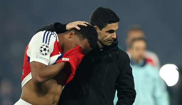 Tại sao Arsenal ngày có thêm nhiều anti-fan?