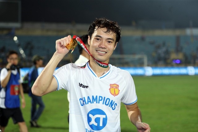 Văn Toàn và cơ hội giành 3 danh hiệu lớn trong 1 năm