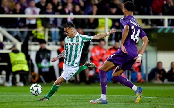 Chủ tịch Betis: Mua đứt Antony từ MU là rất khó khăn