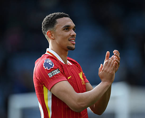 Alexander-Arnold và hành trình chia tay số áo 66 tại Real Madrid
