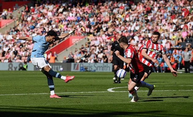 Kris Boyd: Man City tự tạo ra vấn đề sau trận hòa thất vọng trước Southampton