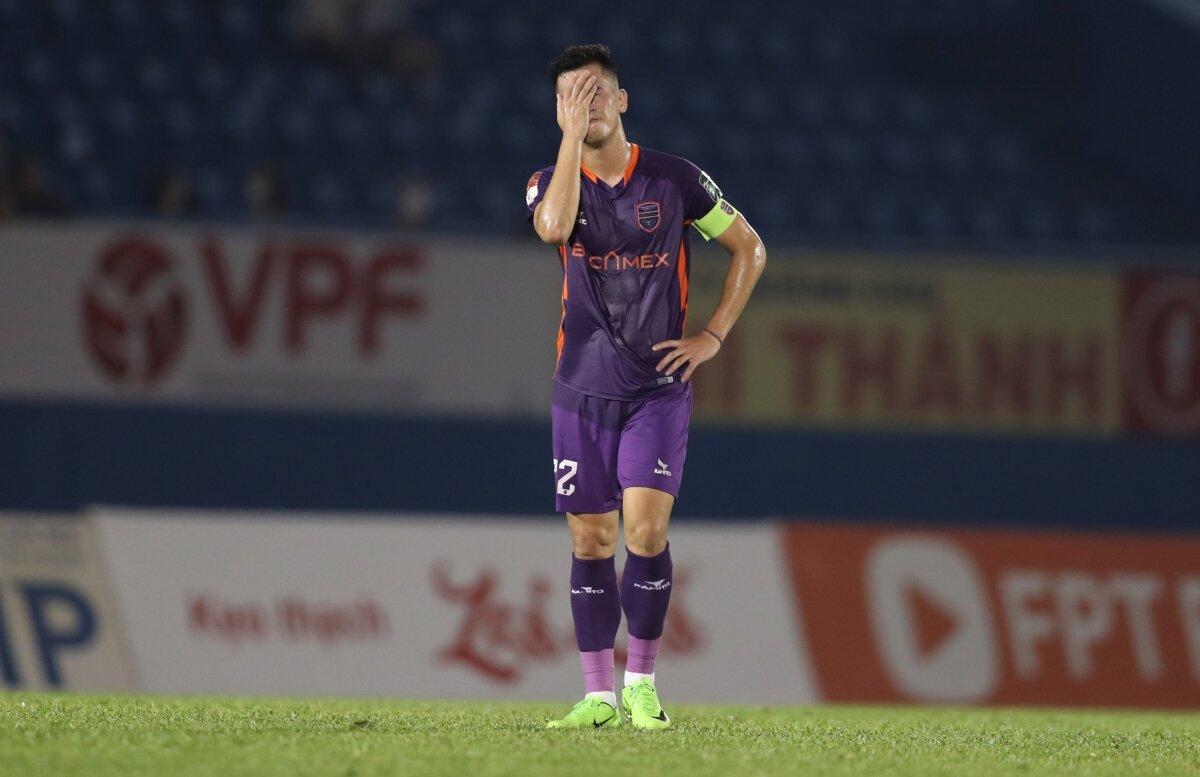 Cuộc đua vị trí tiền đạo ĐT Việt Nam: Công Phượng vượt Tiến Linh 3 Tiến Linh tịt ngòi, Bình Dương chia điểm trước Quảng Nam