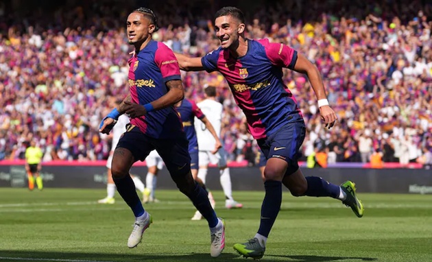 El Clasico nghẹt thở: Barca ngược dòng Real 4-3, tiến sát chức vô địch